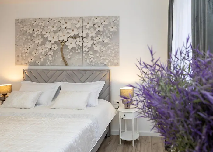 Luxury 4 Star Ivancica * Kaštela