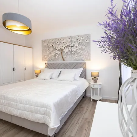 Luxury 4 Star Ivancica Kaštela